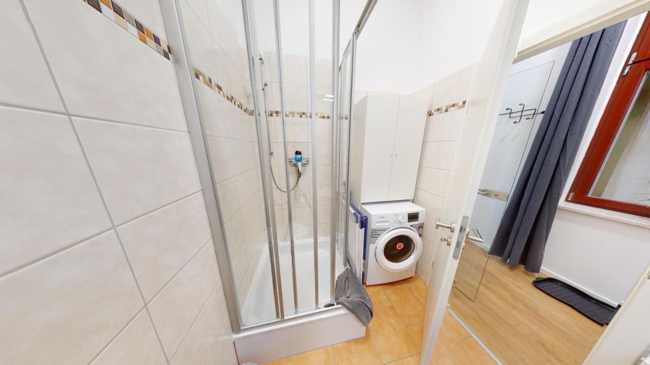 Sweethome - Luxus Pur - Grosse Kueche, Wifi Magdeburgo Exterior foto