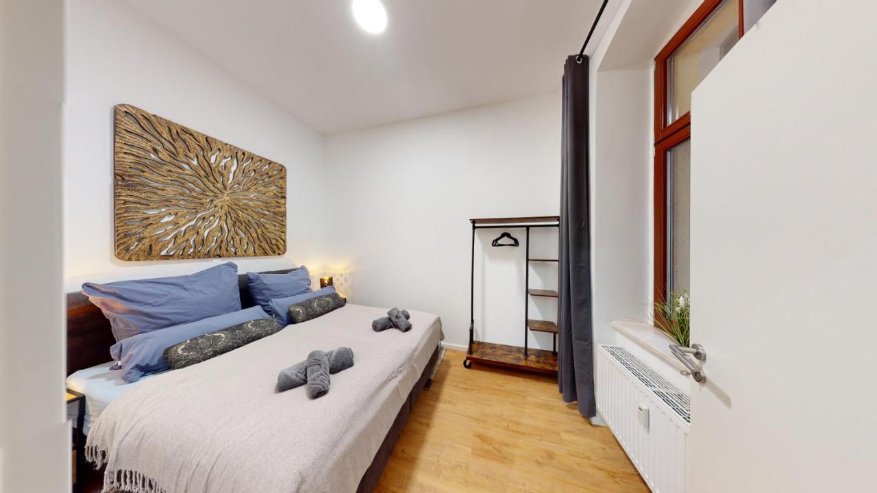 Sweethome - Luxus Pur - Grosse Kueche, Wifi Magdeburgo Exterior foto